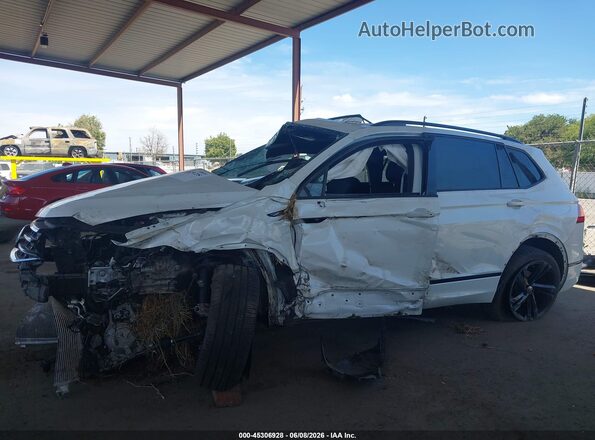 3VVCB7AX3PM103689 2023 VOLKSWAGEN TIGUAN White 