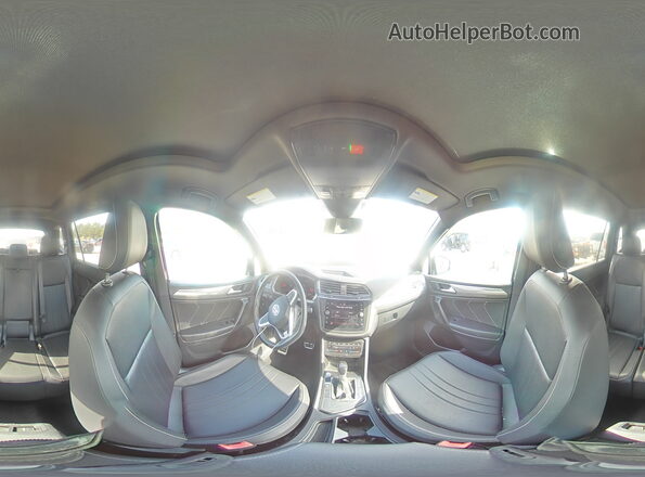 3VVCB7AX4PM070461 2023 VOLKSWAGEN TIGUAN Black Vista interior de 360 grados