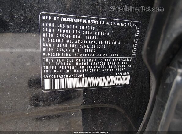 3VVCB7AX5RM223206 2024 VOLKSWAGEN TIGUAN Черный Вид подкапотного пространства