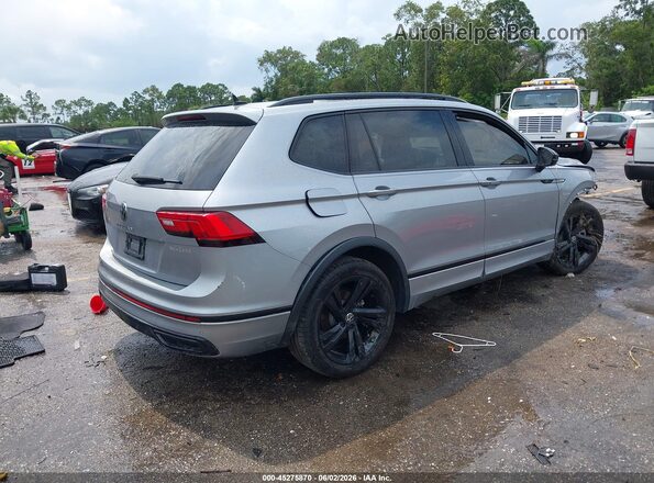 3VVCB7AX6PM010830 2023 VOLKSWAGEN TIGUAN Silver Trasero derecho