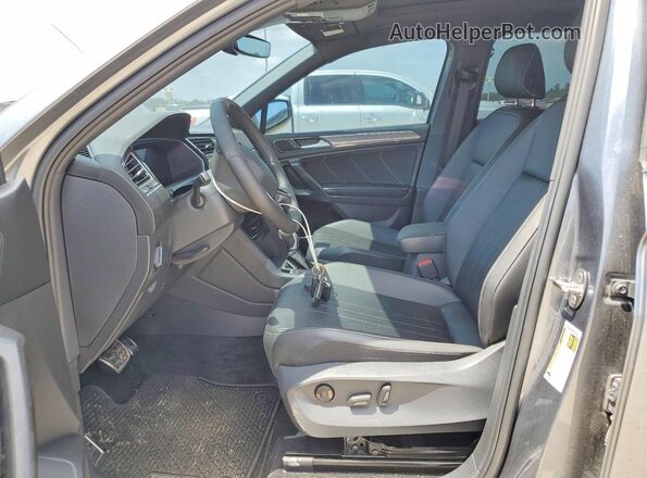 3VVCB7AX6PM140509 2023 VOLKSWAGEN TIGUAN Gray Սալոնի դիմացի տեսք