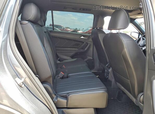 3VVCB7AX6PM140509 2023 VOLKSWAGEN TIGUAN Gray Սալոնի հետևի տեսք