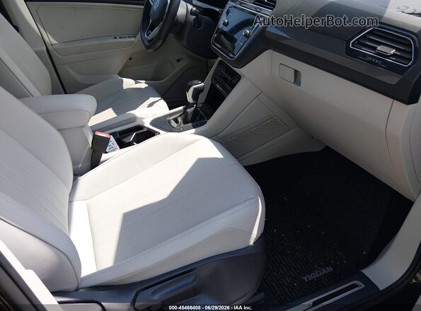 3VVCB7AX6RM198381 2024 VOLKSWAGEN TIGUAN Black Սալոնի դիմացի տեսք