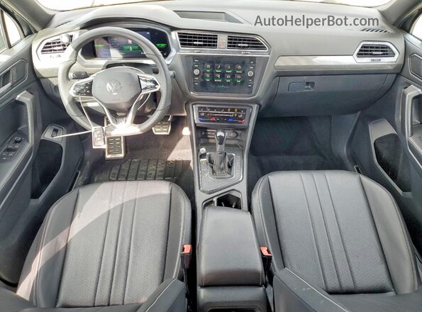3VVCB7AX7NM053277 2022 VOLKSWAGEN TIGUAN Угольный 