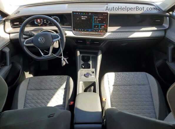 3VVCR7RM1SM004531 2025 VOLKSWAGEN TIGUAN Черный 