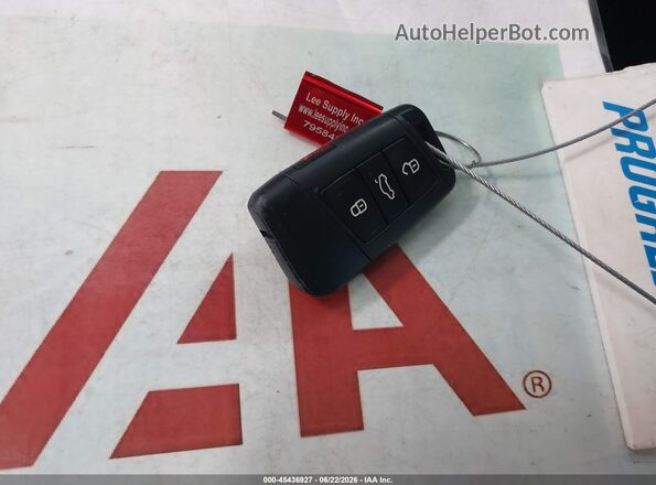 3VVCX7B21PM329105 2023 VOLKSWAGEN TAOS White Widok deski rozdzielczej