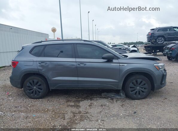 3VVCX7B22NM000460 2022 VOLKSWAGEN TAOS Gray Rear interior view