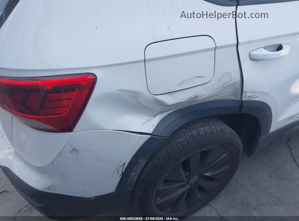 3VVCX7B25NM084533 2022 VOLKSWAGEN TAOS White Դիմացի տեսք
