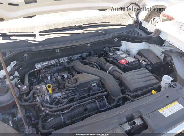 3VVCX7B25NM084533 2022 VOLKSWAGEN TAOS White Հետևի տեսք