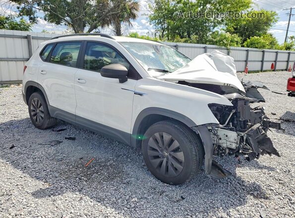 3VVCX7B28NM031812 2022 VOLKSWAGEN TAOS White Front right