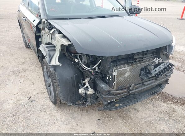 3VVCX7B28NM070738 2022 VOLKSWAGEN TAOS Черный Вид спереди