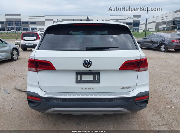 3VVDX7B24NM046909 2022 VOLKSWAGEN TAOS White 