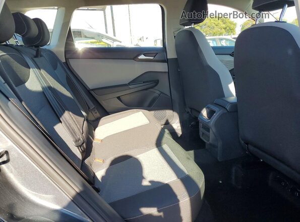 3VVDX7B24NM076864 2022 VOLKSWAGEN TAOS Gray Widok wnętrza z tyłu