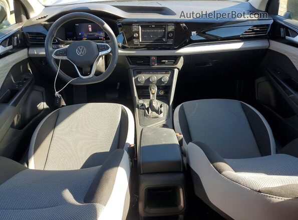 3VVDX7B24NM076864 2022 VOLKSWAGEN TAOS Gray Widok deski rozdzielczej