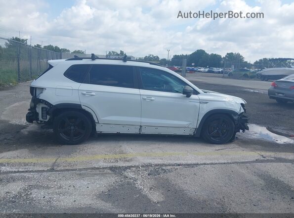 3VVDX7B2XPM341371 2023 VOLKSWAGEN TAOS Белый Вид задней части салона