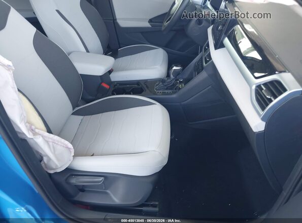 3VVEC7B22TM036392 2026 VOLKSWAGEN TAOS Blue Widok wnętrza z przodu