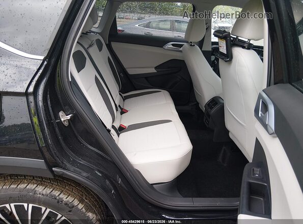 3VVEC7B22TM059266 2026 VOLKSWAGEN TAOS Black Widok naklejki z numerem VIN