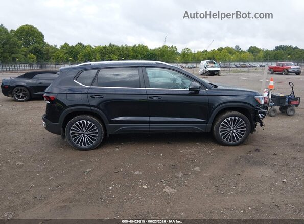 3VVEC7B22TM059266 2026 VOLKSWAGEN TAOS Black Widok wnętrza z tyłu