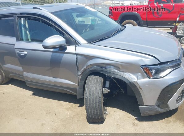 3VVEC7B25SM085715 2025 VOLKSWAGEN TAOS Silver Vista frontal
