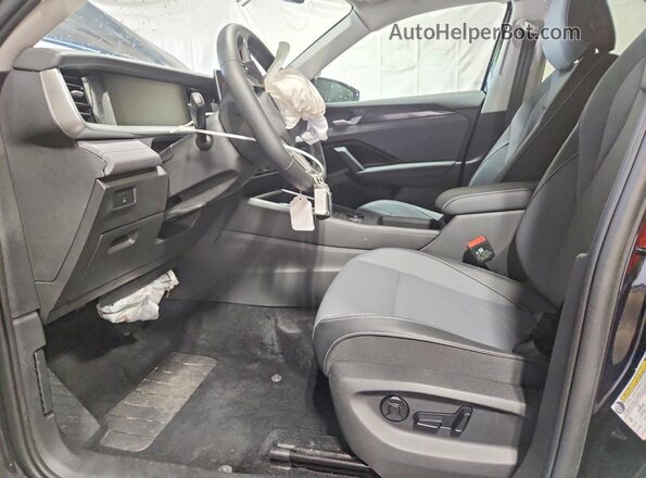 3VVER7RM3TM070847 2026 VOLKSWAGEN TIGUAN Black 