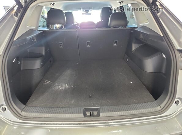 3VVER7RM7TM070608 2026 VOLKSWAGEN TIGUAN Silver 