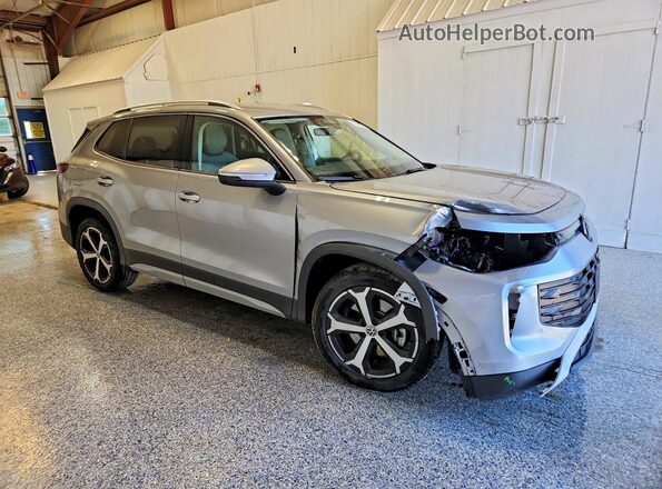 3VVER7RM7TM070608 2026 VOLKSWAGEN TIGUAN Silver 