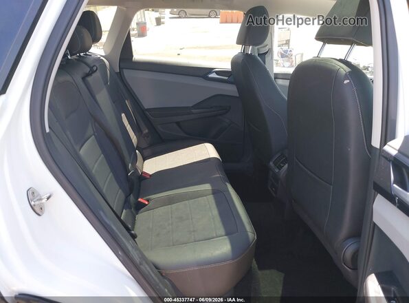 3VVEX7B20RM094031 2024 VOLKSWAGEN TAOS White Widok naklejki z numerem VIN