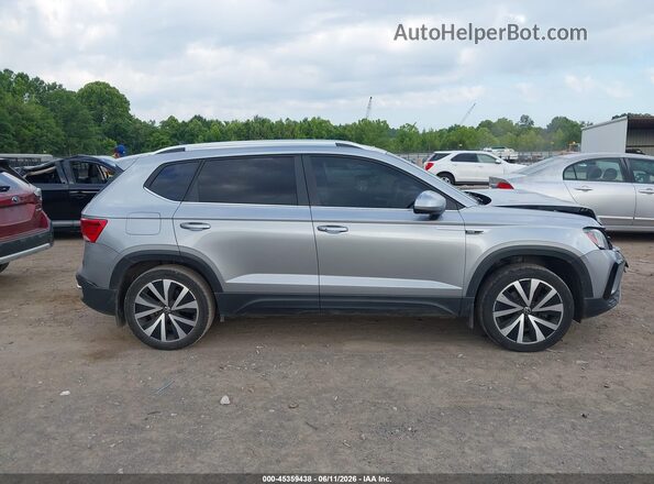 3VVEX7B21RM089159 2024 VOLKSWAGEN TAOS Silver Widok wnętrza z tyłu