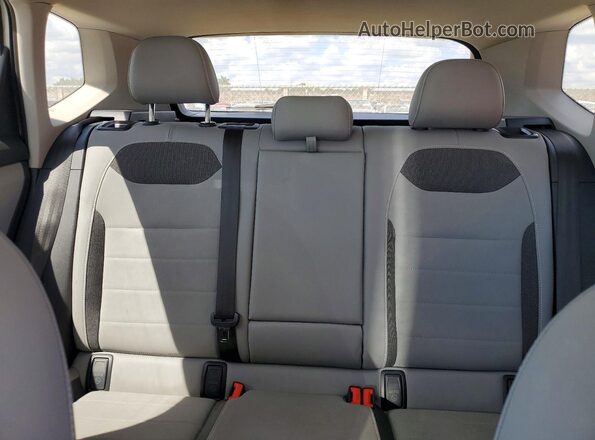 3VVEX7B26RM007300 2024 VOLKSWAGEN TAOS White 