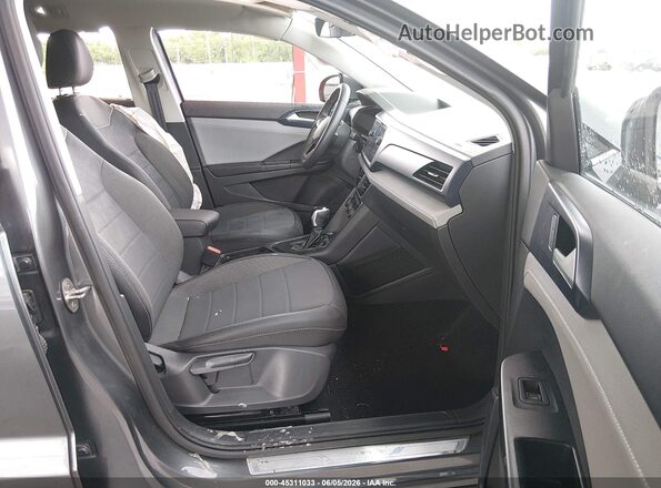 3VVEX7B27RM105607 2024 VOLKSWAGEN TAOS Gray წინა სალონის ხედი