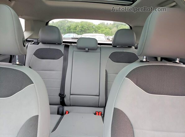 3VVEX7B29RM065370 2024 VOLKSWAGEN TAOS White 
