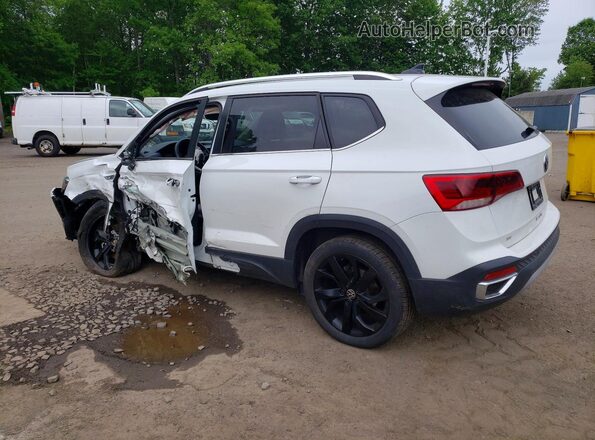 3VVEX7B29RM065370 2024 VOLKSWAGEN TAOS White 