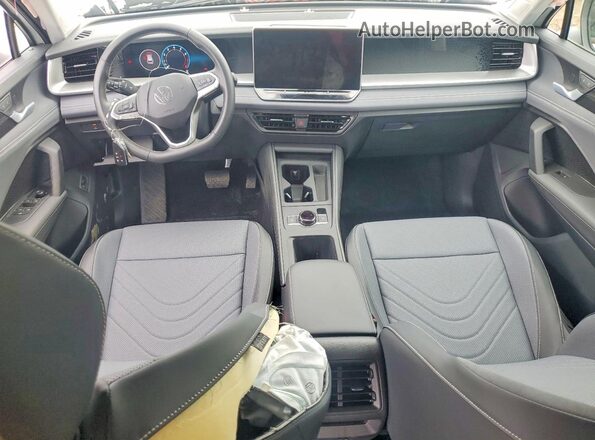 3VVFR7RM2TM074313 2026 VOLKSWAGEN TIGUAN Белый Вид панели приборов