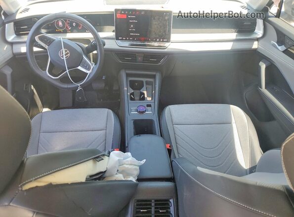 3VVFR7RM4TM046691 2026 VOLKSWAGEN TIGUAN Gray წინა პანელის ხედი