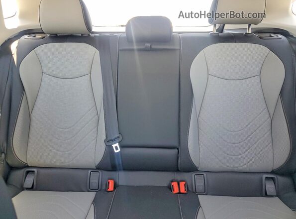 3VVFR7RM4TM046691 2026 VOLKSWAGEN TIGUAN Gray უკანა სავარძლების ხედი