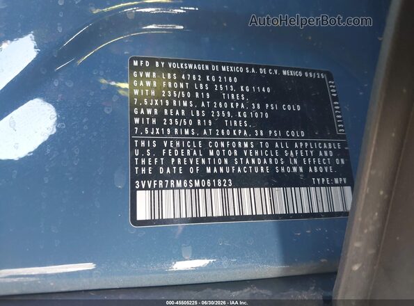 3VVFR7RM6SM061823 2025 VOLKSWAGEN TIGUAN Blue Շարժիչի բաժամունքի տեսք