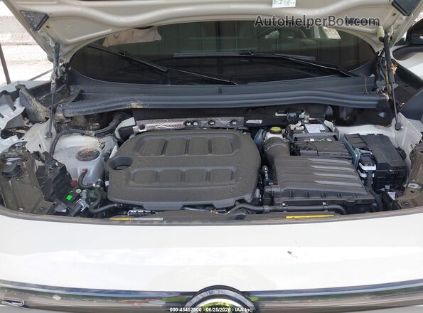 3VVGR7RM1TM040464 2026 VOLKSWAGEN TIGUAN White უკანა ხედი
