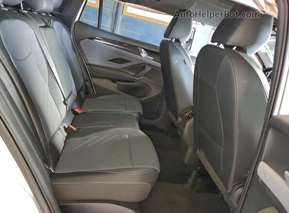 3VVGR7RM4SM041316 2025 VOLKSWAGEN TIGUAN White უკანა სალონის ხედი