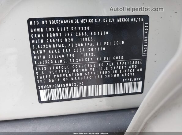 3VVGR7RM9SM072027 2025 VOLKSWAGEN TIGUAN Cream ძრავის განყოფილების ხედი