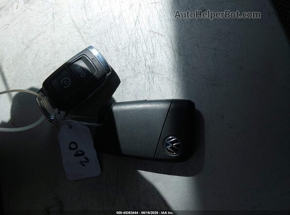 3VVGX7B29PM364847 2023 VOLKSWAGEN TAOS White Vista del salpicadero