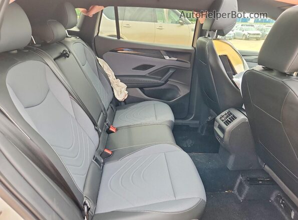 3VVHR7RM4TM021699 2026 VOLKSWAGEN TIGUAN White 