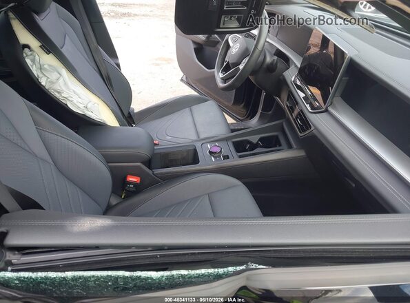 3VVHR7RM6SM063791 2025 VOLKSWAGEN TIGUAN Черный Вид салона спереди