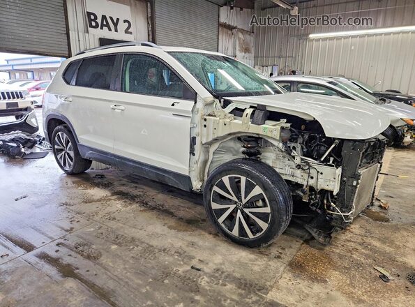 3VVLX7B22NM063221 2022 VOLKSWAGEN TAOS White Delantero derecho