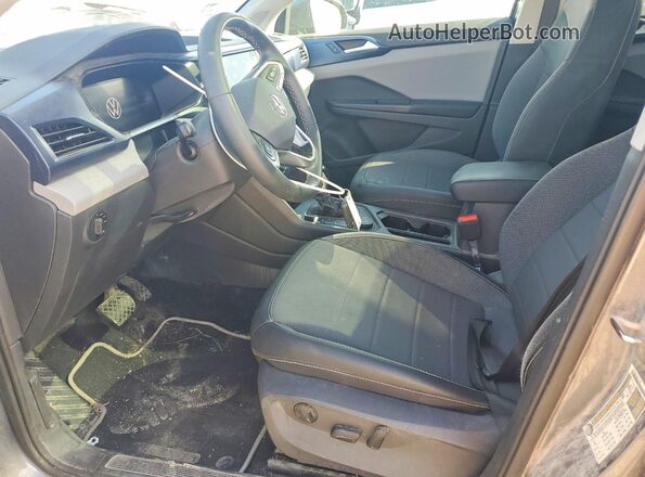 3VVLX7B2XNM090196 2022 VOLKSWAGEN TAOS Gray Vista interior delantera