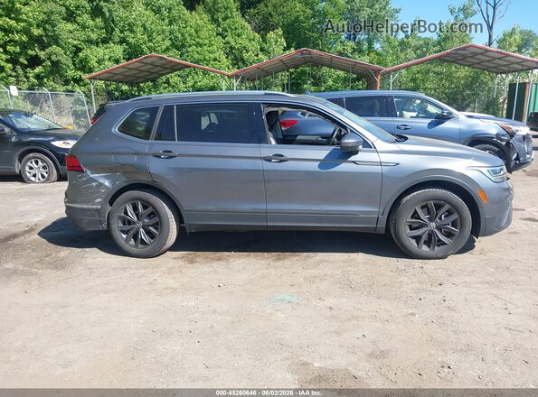 3VVMB7AX1RM108722 2024 VOLKSWAGEN TIGUAN Gray Rear interior view