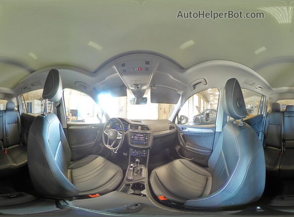 3VVMB7AX2RM063029 2024 VOLKSWAGEN TIGUAN White 360 interior view