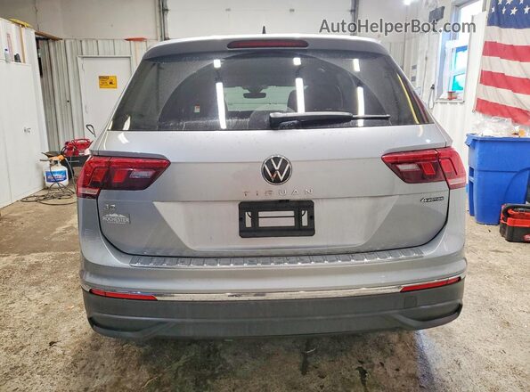 3VVMB7AX5RM021826 2024 VOLKSWAGEN TIGUAN Silver Widok z tyłu