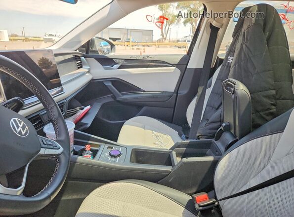 3VVMR7RM0SM025648 2025 VOLKSWAGEN TIGUAN Black Dashboard view