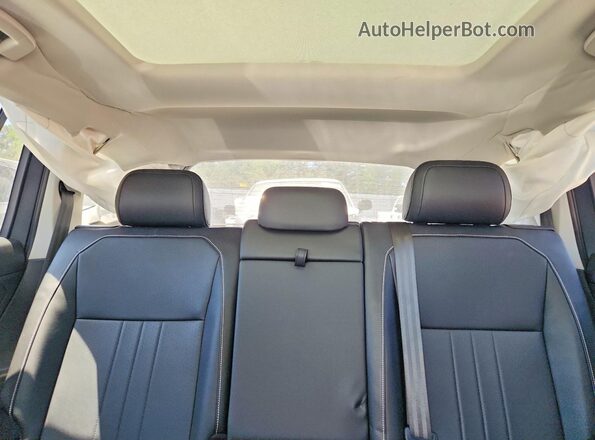 3VVNB7AX1RM173915 2024 VOLKSWAGEN TIGUAN Gray Rear seats view