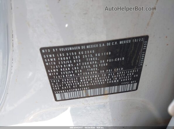 3VVNB7AX2PM027861 2023 VOLKSWAGEN TIGUAN White Vista del compartimento del motor